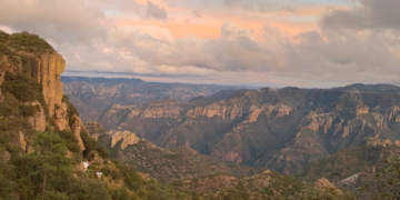 Otoño en el Chepe Express